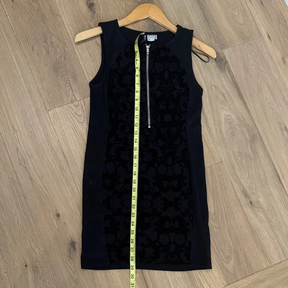 H&M Black Patterned Mini Dress - Picture 6 of 6